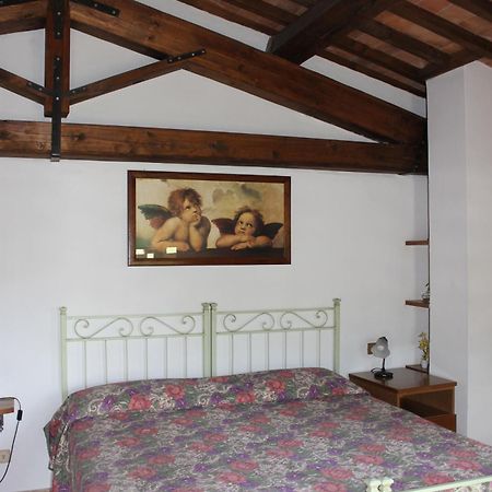 Il Borgo Di Montereggi Βίλα Limite Δωμάτιο φωτογραφία